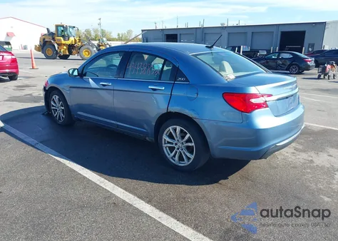 2011 Chrysler 200 Limited from USA, damaged, VIN 1C3BC2FG9BN623109